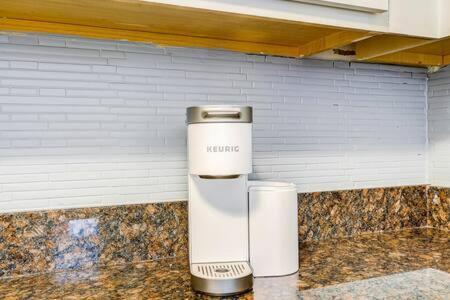 Cozysuites - 2Br With Direct Skybridge Access #1 Indianapolis Esterno foto